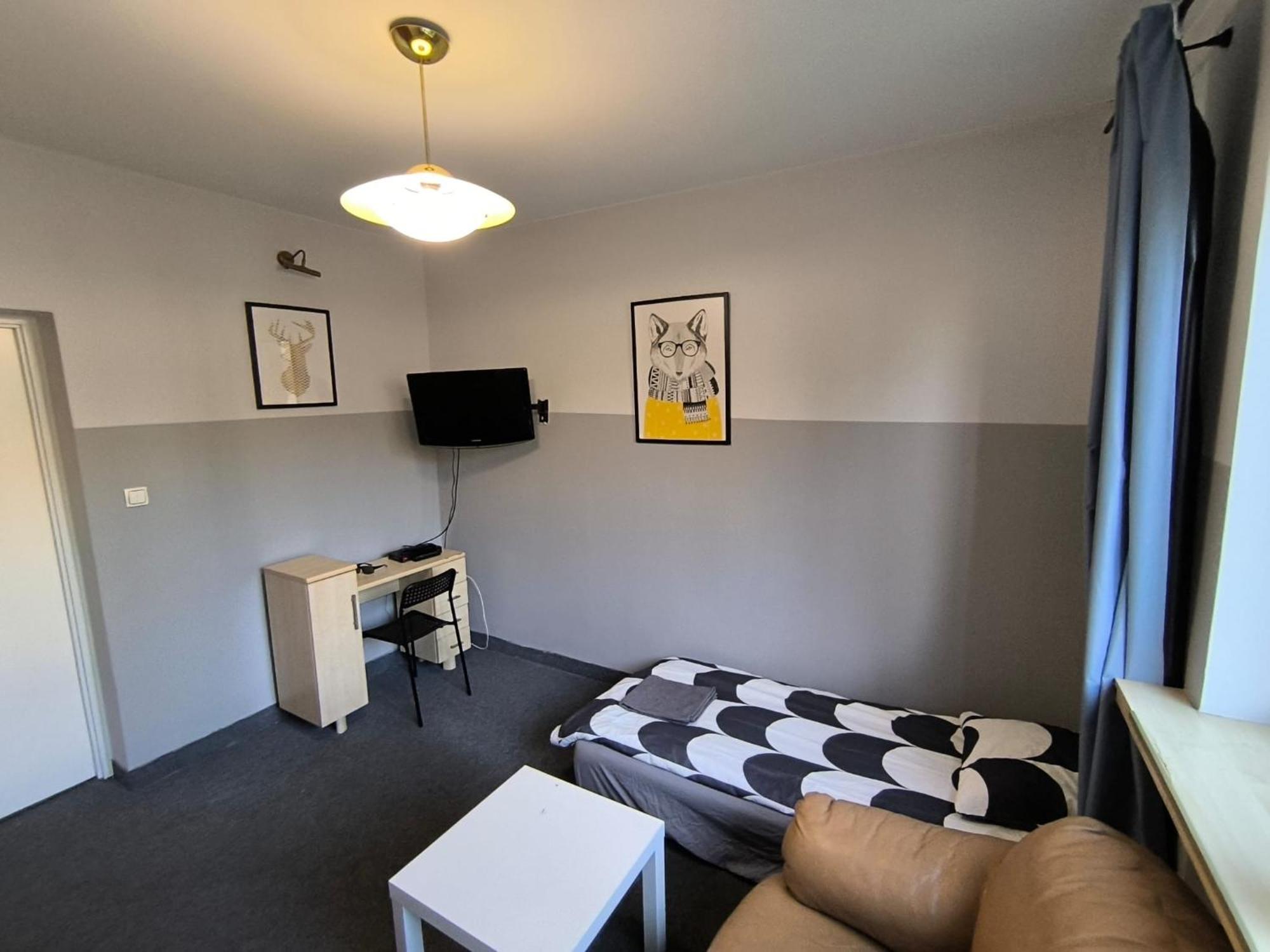 Wilanowska Hostel Warschau Buitenkant foto